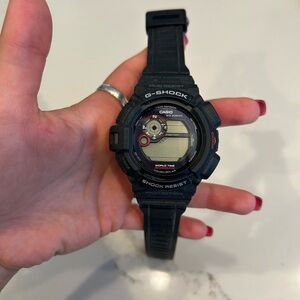 Casio G-Shock Black and Red Smartwatch